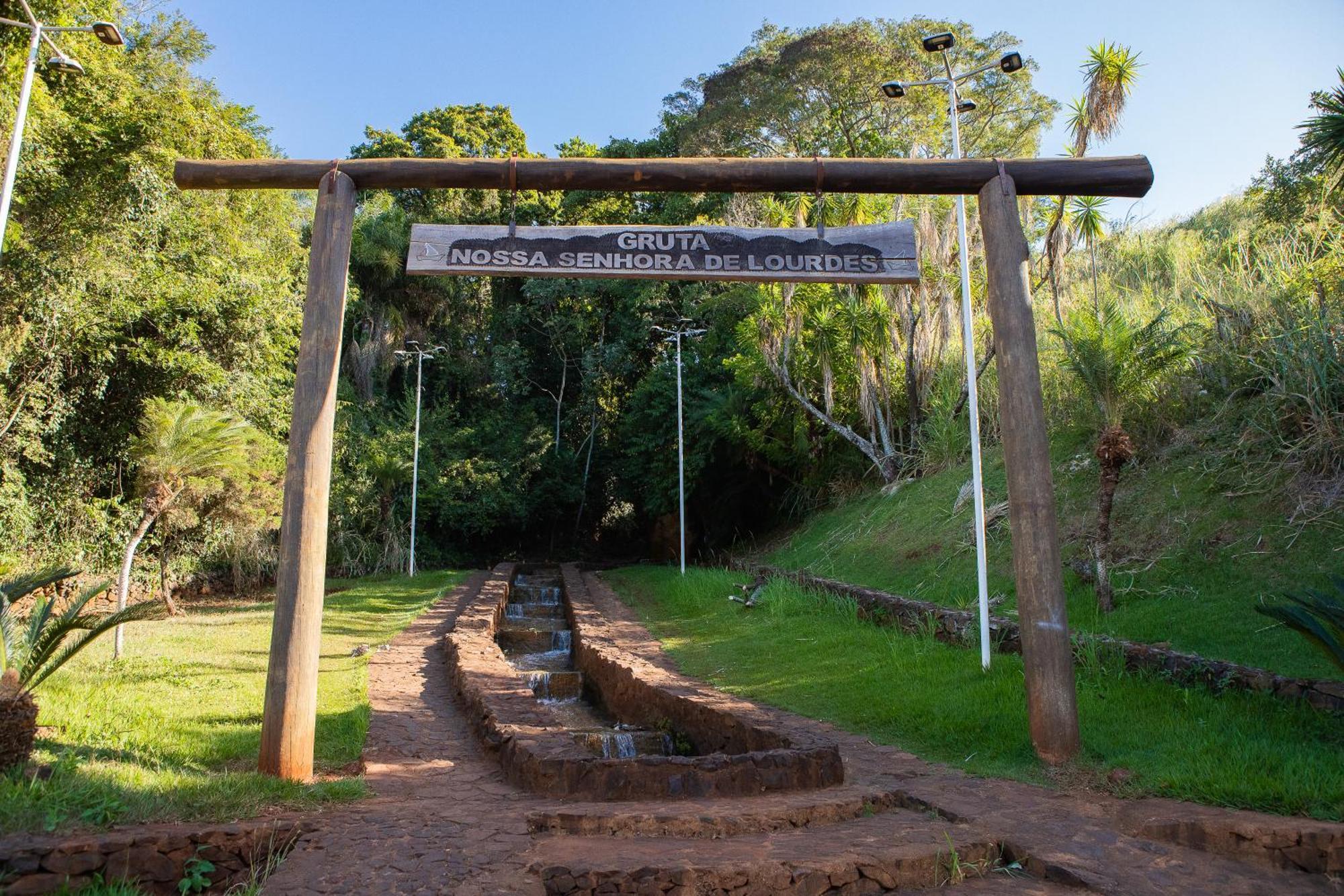 Igaracu do Tiete Panorama Park Hotel מראה חיצוני תמונה